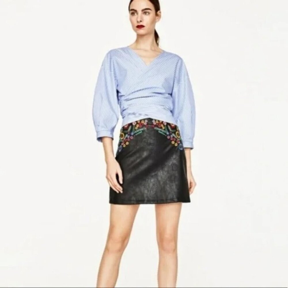 2/$30 For The Republic Faux Leather Embroidered Mini A-Line Skirt Blac 4 #A1611